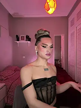 Crystal_________ live sex cam