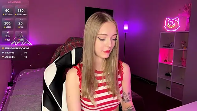 EvaPeace's cam snapshot