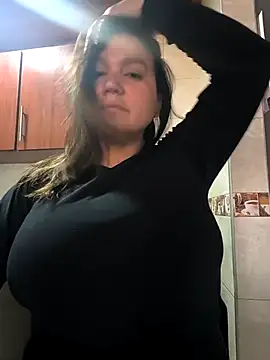 LauraReeves live sex cam