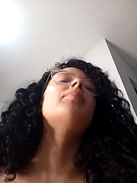 NinaSweet2 live sex cam
