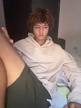 JoelnClouds live sex cam