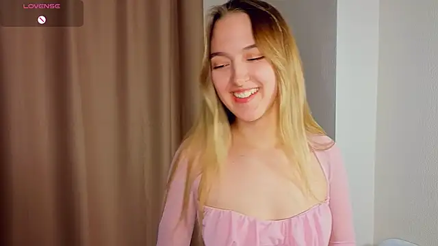 SupakuChan's cam snapshot