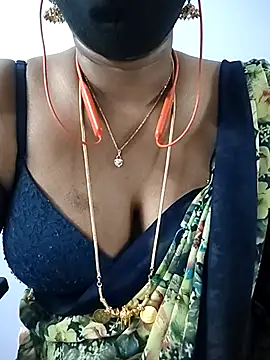 Maaya_sweety's cam snapshot