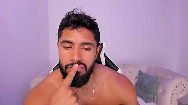 Santiago_huntt live sex cam
