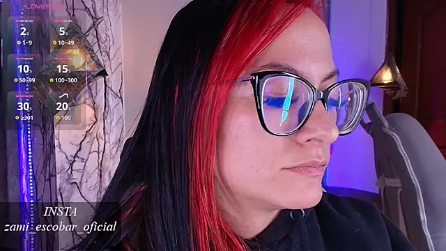 Zami_Escobar_of's cam snapshot