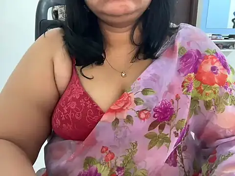 divyareddy-telugu's cam snapshot