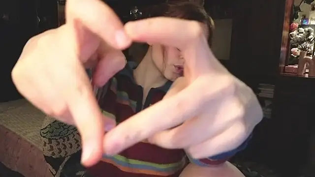 wow_reb22's cam snapshot