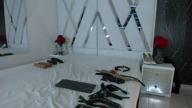 SalomeSimonz's cam snapshot