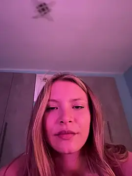 AnastasiaAniess's cam snapshot