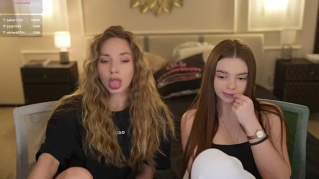 Zlata_Sky's cam snapshot