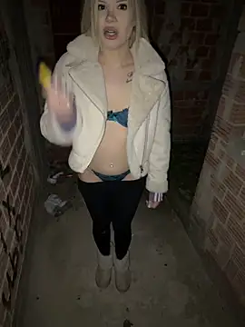 AlyssaFoxx_ live sex cam