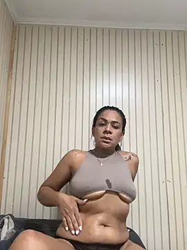 loabliss's cam snapshot