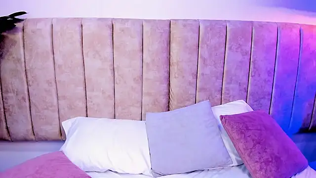 Roxy_Sin's cam snapshot