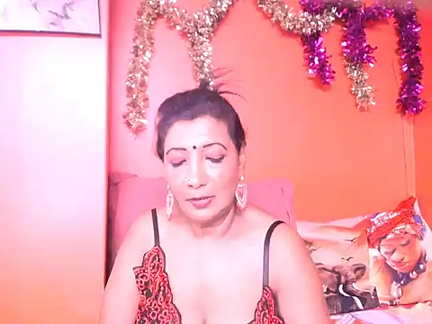 indiansarika65's cam snapshot