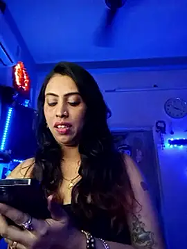 Love_Beauty01's cam snapshot