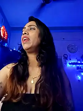 Love_Beauty01's cam snapshot