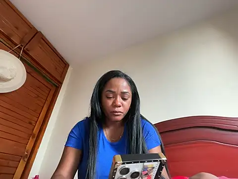 Beybuuu's cam snapshot