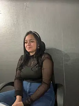 Emily_Rivers_'s cam snapshot