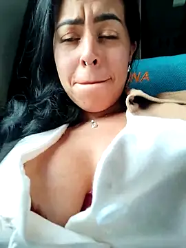 Luianna's cam snapshot