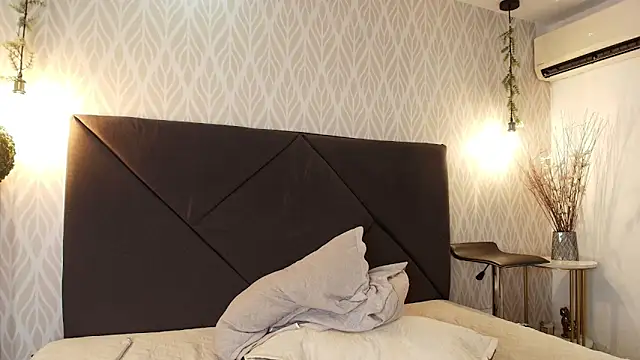 julieta_aguilar1 live sex cam