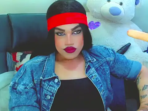 NharaBigCock live sex cam