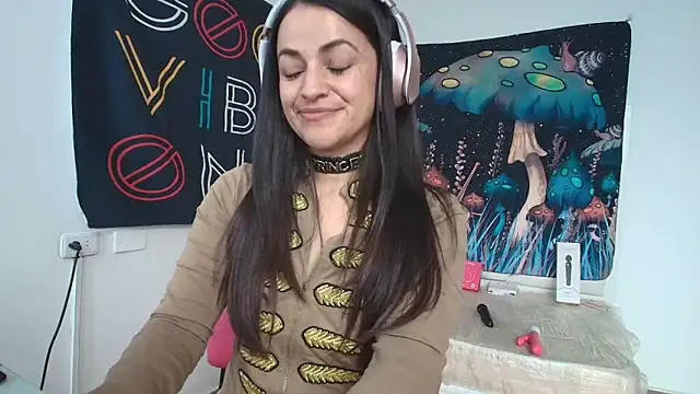 LovelyAzucena's cam snapshot