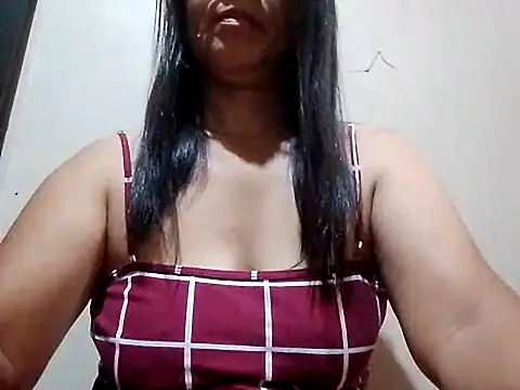 suzzie_hot's cam snapshot