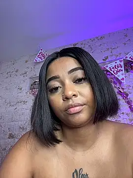 pamela_west's cam snapshot