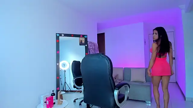 Aleja_arango1 live sex cam