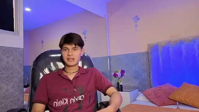 Derek_Sinn live sex cam