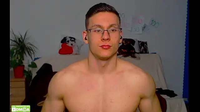 ZeinMiracles live sex cam