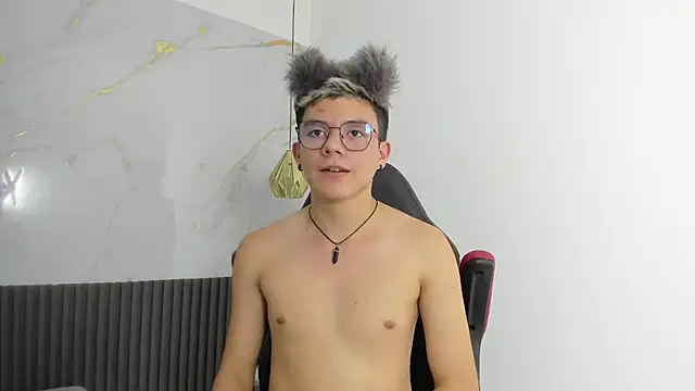 AndyFame1 live sex cam