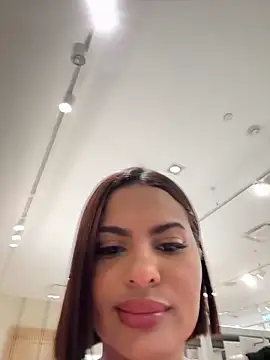 Irina_Velvett live sex cam