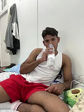 DavShi's cam snapshot