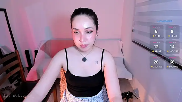 SarahCastillo_'s cam snapshot