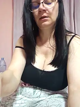 KristenVega live sex cam