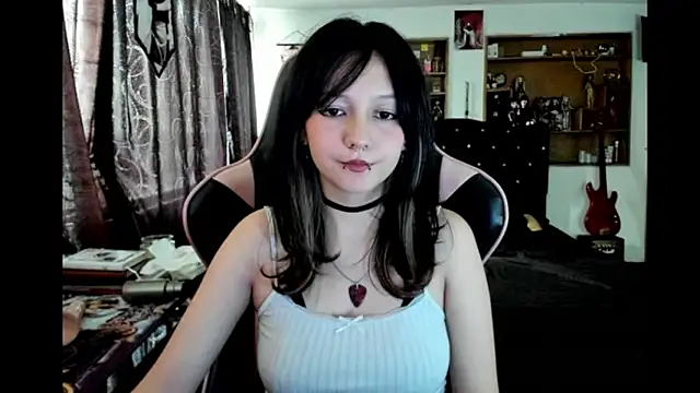 Maki_Zein_ live sex cam