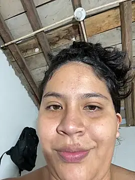 moncerrat_luna live sex cam