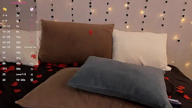 MicheleHonas live sex cam