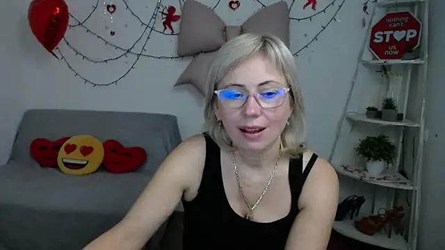 LaurenWishy's cam snapshot