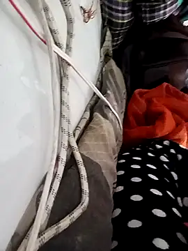 shanu_0's cam snapshot