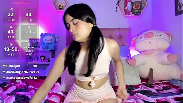 SophieAdamst's cam snapshot