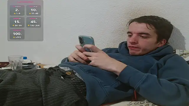 Tombgy07 live sex cam