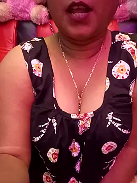 ella_mariya live sex cam