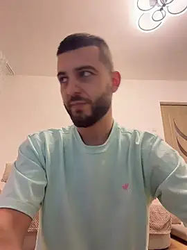 Pablo_Hornyguy95 live sex cam