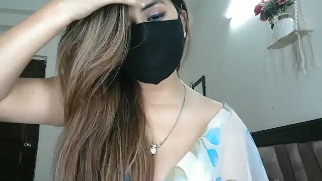 Meadow_Rain's cam snapshot