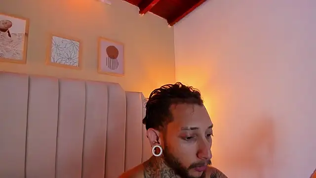 axel_valtier live sex cam