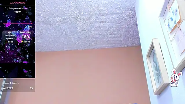 MariahLovato's cam snapshot