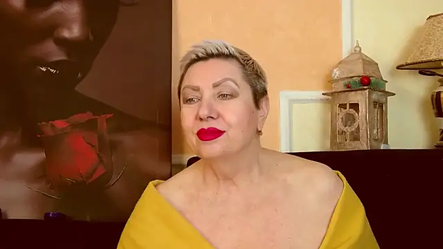 LadyPosh's cam snapshot