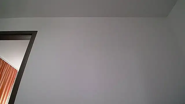 Julianna68 live sex cam